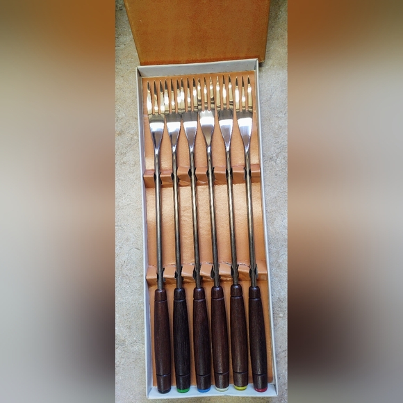 NEW Vtg MCM Oneida New Era Fondue Fork Set (6) - Picture 2 of 7